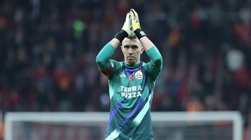 Muslera'nın yeni takımı Penarol mu? İlk ağızdan doğrulandı: "Bir toplantı yaptık"