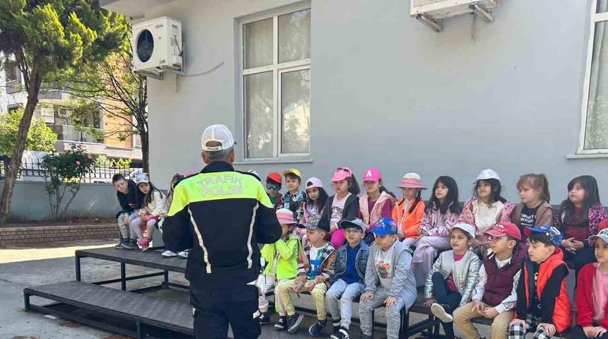 Aydın&rsquo;da 250 &ouml;ğrenci &ldquo;trafik dedektifi&rdquo; oldu