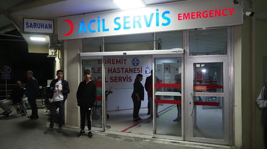 Balıkesir'de gıda zehirlenmesi şüphesiyle 13 kişi hastaneye başvurdu