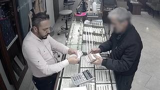 IBAN numarasının aynı olduğunu görünce... 150 bin TL'lik altınından oluyordu 'Elleri ve sesi titriyordu'