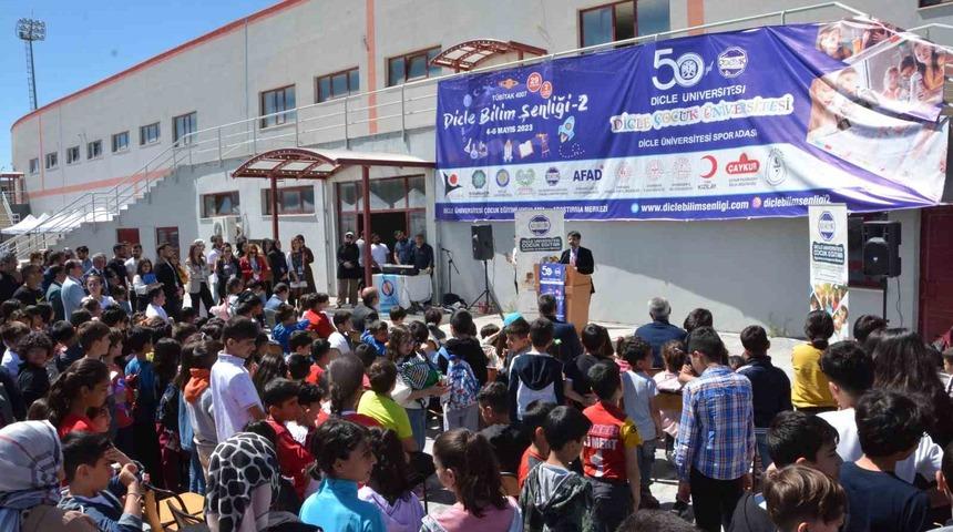 Dicle Çocuk Şenliği’nin 2’ncisi düzenlendi