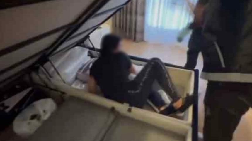 Şaşkına çevirdi! Bazanın içinden uyuşturucu örgütü yöneticisi çıktı