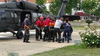 Fethiye'de fırtınada savrulan paraşütçüler, dağ eteklerine ve ilçe merkezine düştü: 1'i ağır 7 yaralı