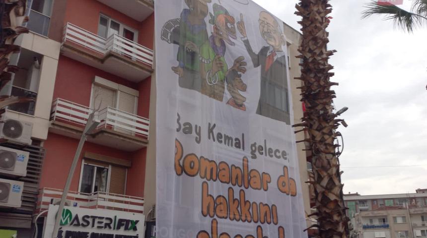 AK Partili Cemal Bekle'den o karikatüre tepki: 14 Mayıs'ta Romanlar bu afişi unutmayacak sandıkta cevap verecektir