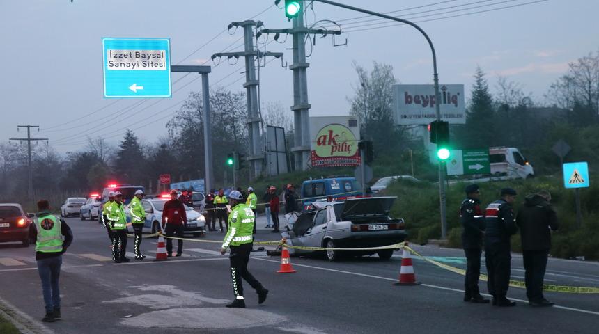 Bolu'da tır ile çarpışan otomobilin sürücüsü öldü
