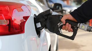 SON DAKİKA | Araç sahipleri dikkat! Akaryakıt fiyatları bu gece yarısı bir kez daha değişiyor 