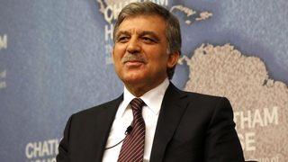 Abdullah Gül hakkında AK Partili vekilden bomba iddia: 2019'un provasını yapıyor