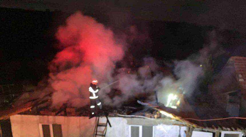 Erbaa’da tek katlı evde yangın çıktı