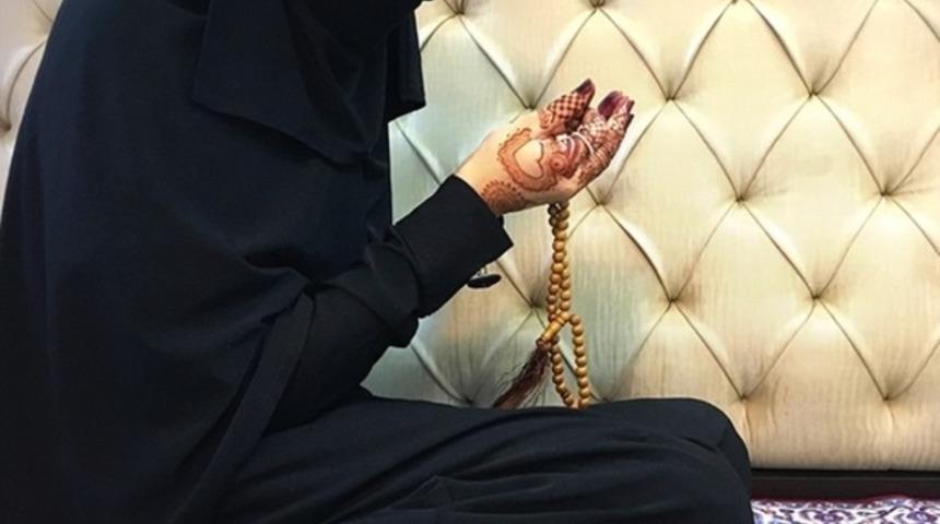 Almanya 40 Selefi kadını izlemeye aldı