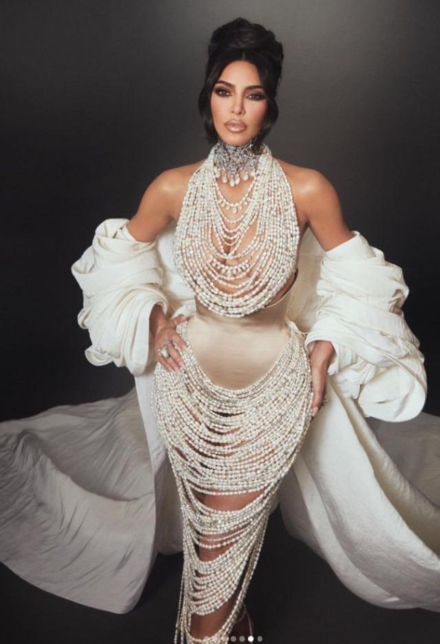 Kim Kardashian 1