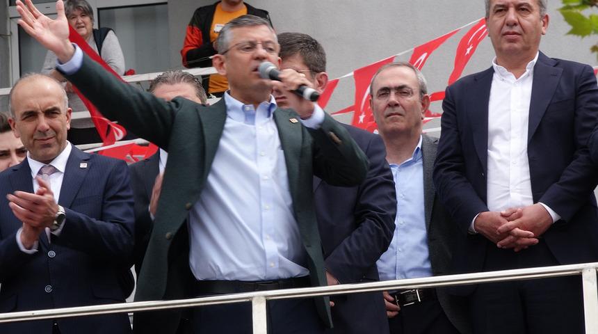 'Öcalan' açıklamalarına CHP'li Özel'den çok sert çıkış! "Kanıtlarlarsa adaylıktan da çekilirim, vekilliği de bırakırım... Hodri meydan!"