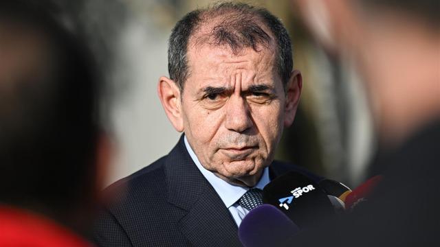Dursun Özbek'ten Fenerbahçe ve Beşiktaş'a gönderme! 'Ne istiyorsun kardeşim? Yine öndeyiz!'
