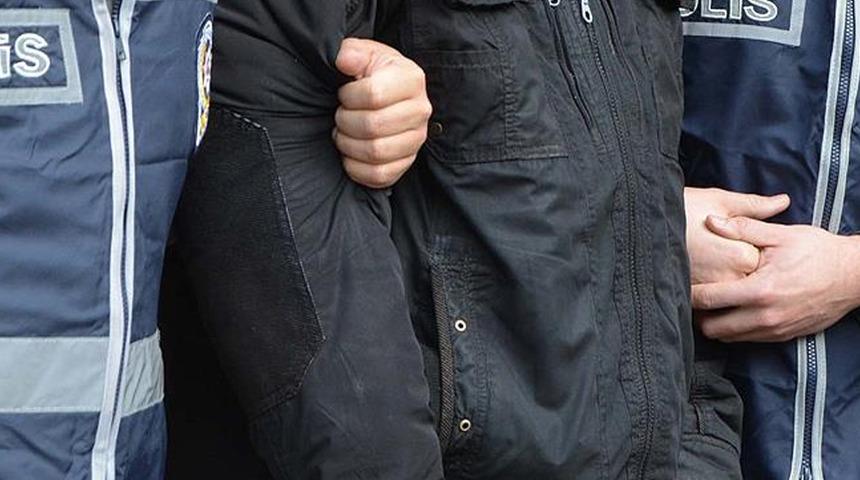 Kedinin kafasına mala ile vuran ş&uuml;pheli g&ouml;zaltına alındı