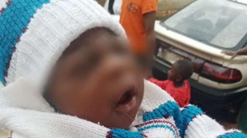 2 haftalık bebek çöp kutusunda bulundu! Annesi bir de not bıraktı... “Bunu yapmak zorundaydım”