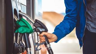 SON DAKİKA: Hem benzin hem motorin! Akaryakıt fiyatlarında baş döndüren değişim: Şimdi de zam geliyor (6 Mayıs Cumartesi güncel benzin-mazot fiyatı)