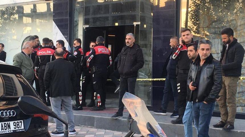 Silahlı kavgada 3 kişiyi &ouml;ld&uuml;rm&uuml;şt&uuml;... Mahkemede her şeyi anlattı! 'K&ouml;k&uuml;n&uuml;z&uuml; kazırım, hepinizi &ouml;ld&uuml;r&uuml;r&uuml;m'