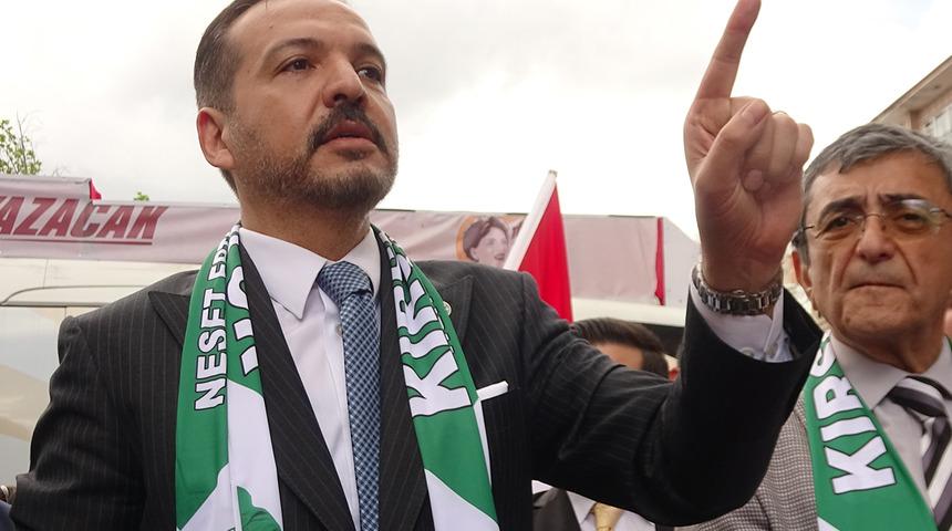 İYİ Parti Sözcüsü Kürşad Zorlu'dan sığınmacılarla ilgili açıklama! 'Türk milletine yakışan bir şekilde yapacağız'