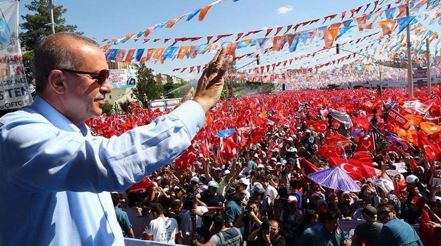 AK PARTİ İSTANBUL MİTİNGİ KAÇ SAAT SÜRER 2023? Cumhurbaşkanı Erdoğan'ın konuşma yaptığı Büyük İstanbul Mitingi nerede, nasıl gidilir?