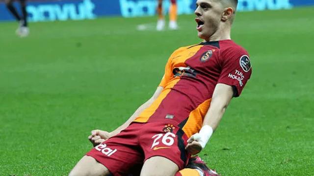 Galatasaray'ın bu sezonki yıldızına Fenerbahçe izni! ''İstersen gidebilirsin''