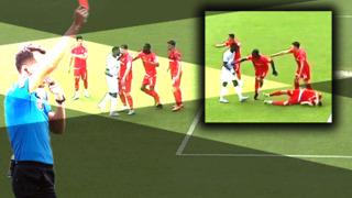 Galatasaray maçı öncesi kırmızı kart şoku! Rakibine tokat atan Mustapha Yatabare, direkt olarak kırmızı kart gördü!