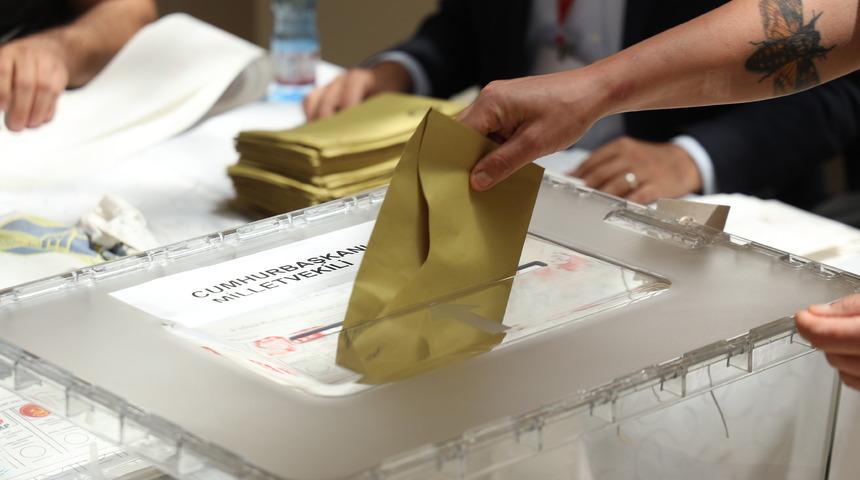 Yurt dışı seçmeninden sandığa büyük ilgi! İlk tur sayısı geçildi