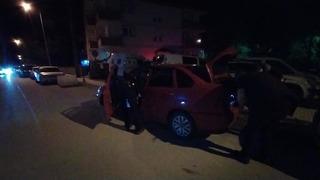 Çorum'da seyir halindeki otomobile kurşun yağdırdılar