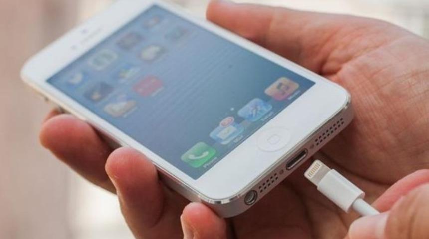 Eski iPhone'ları yavaşlatan Apple'a 1 trilyon dolarlık dava şoku