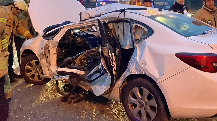 Beşiktaş'ta zincirleme kaza: Ölü ve yaralılar var!