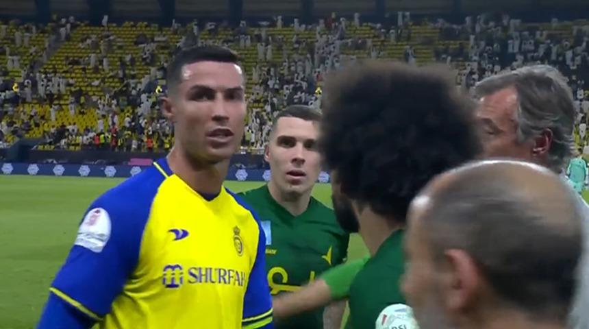 Cristiano Ronaldo, rakip takım çalışanını rezil rüsva etti! Maçın ardından yaptığı hareket gündeme oturdu...