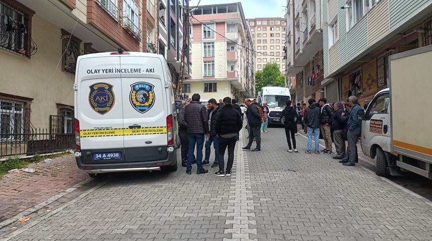 Esenyurt'ta korkunç olay! Annesini öldürüp aynı silahla intihar etti