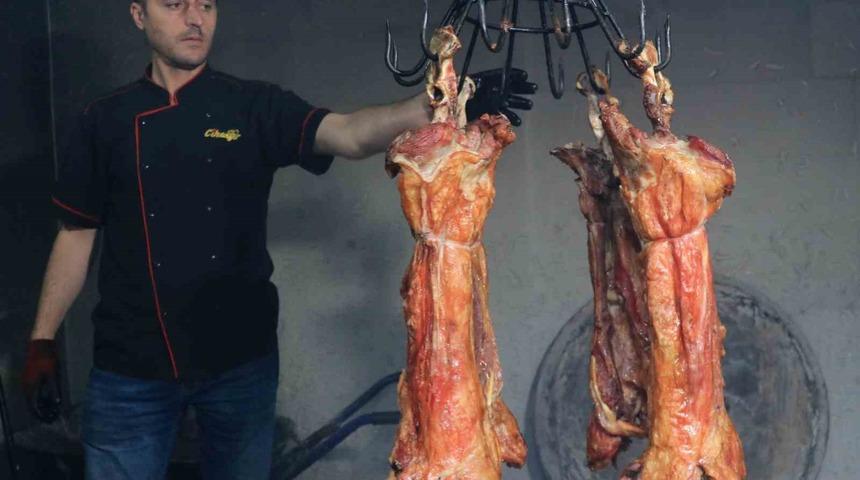 Adana’da büryana ilgi arttı