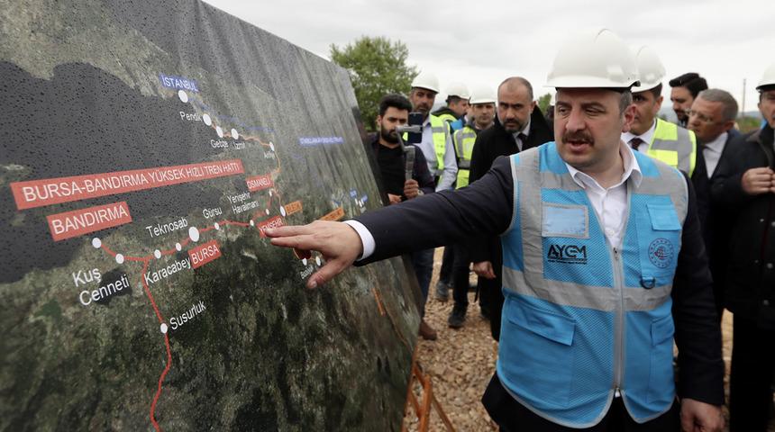 'Bursa, Ankara'ya en uzak şehir' tabirini hatırlattı... Bakan Varank '2 saat 15 dakika olacak' diyerek açıkladı