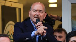 Bakan Soylu konuşması sırasında müzik açan CHP standına tepki gösterdi: Milletin değerlerinden anlamıyorsunuz ki ayıp ediyorsunuz