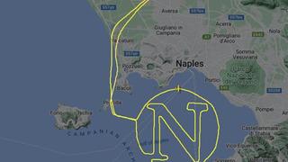 33 yıl sonra şampiyon olan Napoli'nin pilot taraftarından görülmemiş kutlama! Takımının adını göklere yazdı