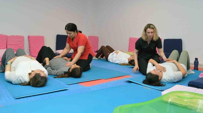 Muğla Eğitim ve Araştırma Hastanesi’nde ücretsiz gebe okulu