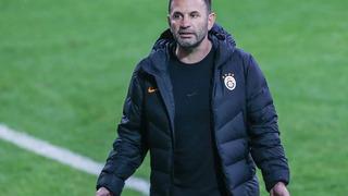 Galatasaray'da iki oyuncunun bileti şimdiden kesildi! Okan Buruk kararını verdi ve Dursun Özbek'e bildirdi...