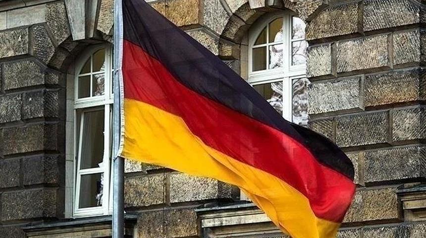 Almanya'da terör örgütü PKK'nın sözde sorumlusuna hapis