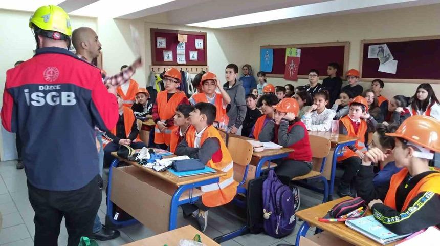 2 bin öğrenciye iş güvenliği eğitimi
