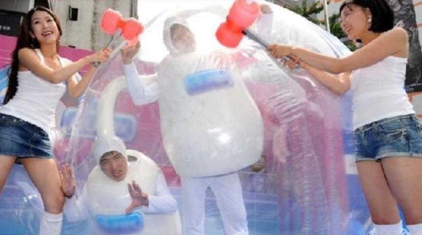 Seul 'güvenli seksi teşvik etmek için' öğrencilere prezervatif dağıtacak