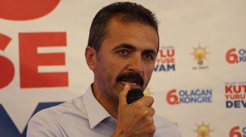 AK Partili başkan istifa etti