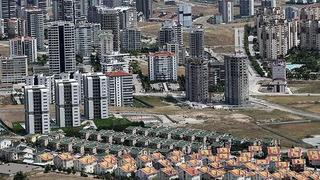 Konut sahiplerinin yeni oyunu! O beklenti piyasayı karıştırdı, artık TL üzerinden ilan verip...