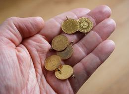 Son dakika: Çeyrek altın 5000 lirayı aştı, gram altın ve ons bir kez daha rekor kırdı! İslam Memiş açıkladı, ilk kez bu rakamı duyacaksınız: '4500 lira olabilir'