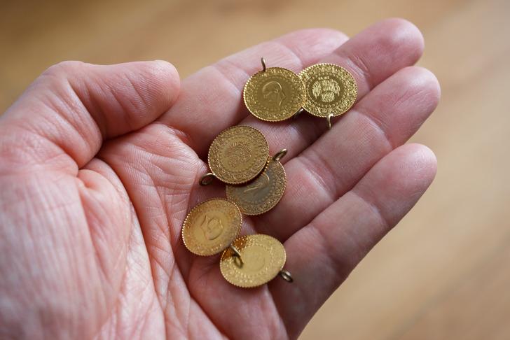 Darphane 300 kilo üretti, talep 1 ton! Altın fiyatları Kapalıçarşı’yı karıştırdı: Uzman isim gram altın için tahmini açıkladı, seçim sonrası senaryoyu anlattı G5