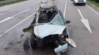 Feci kaza! Oy kullanmak için memleketlerine gidiyorlardı... 1'i ağır 4 yaralı