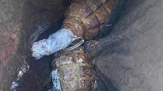 Kiraladığı evde tadilat yaparken el bombaları buldu! Hemen  polise haber verdi