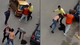 Yol ortasında tekme tokat kavga! Esnaf güçlükle araya girdi