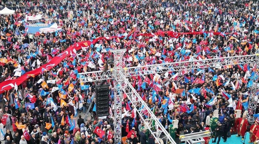 Düzce'de son gün yürüyüşü! AK Partili vekiller paylaştı, belediye başkanı da oradaydı...