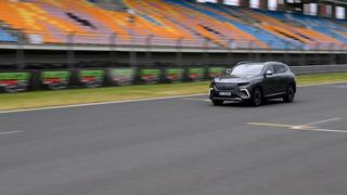 Togg, Formula pistine çıktı! 0'dan 100 kilometre hıza 7 saniyede ulaştı