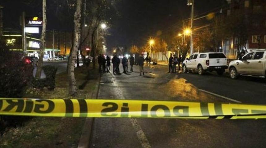 Diyarbakır'da bombalı saldırı girişimi! Faciadan dönüldü
