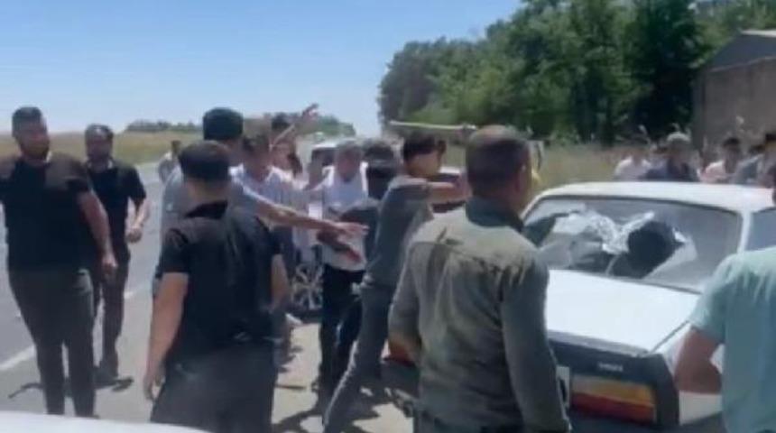 Seçim kavgası kamerada! İki aşiret birbirine girdi